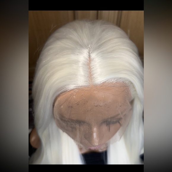 Lot 2057❤️NEW Lace Front Synthetic Wig❤️ - Picture 2 of 10